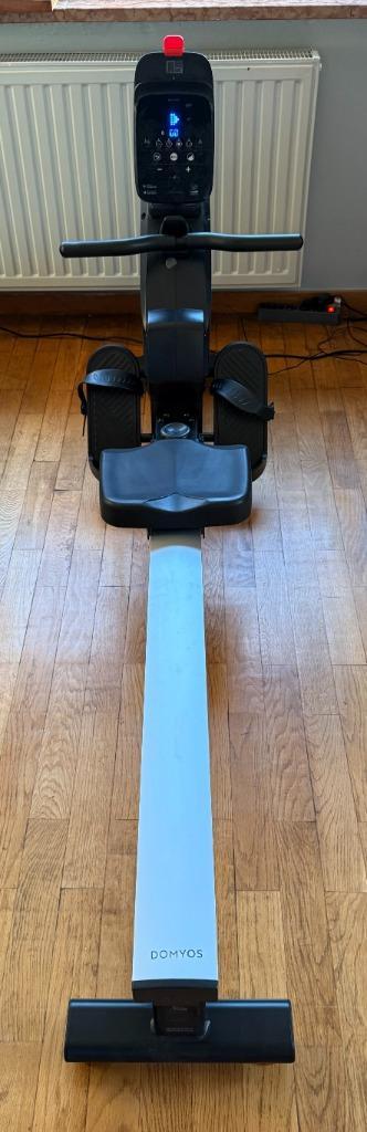 Roeitrainer Domyos 500 — Onberispelijke staat, Sport en Fitness, Fitnessapparatuur, Zo goed als nieuw, Roeitrainer, Armen, Benen