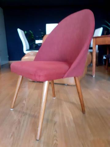 Chaise vintage  beschikbaar voor biedingen