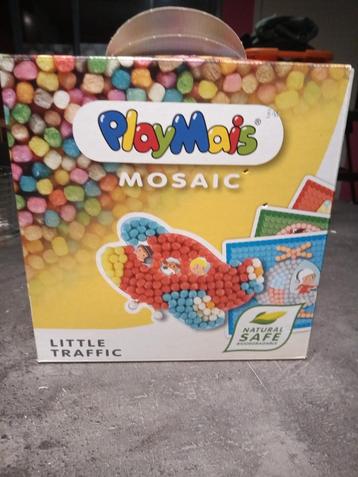 PlayMais mosaic