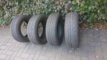 Set zomerbanden Uniroyal Rain Expert 195/65/R15 beschikbaar voor biedingen