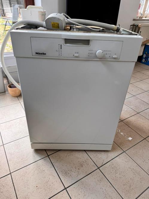 Miele vrijstaande vaatwasser – werkt perfect, Elektronische apparatuur, Vaatwasmachines, Gebruikt, Vrijstaand, 85 tot 90 cm, 45 tot 60 cm