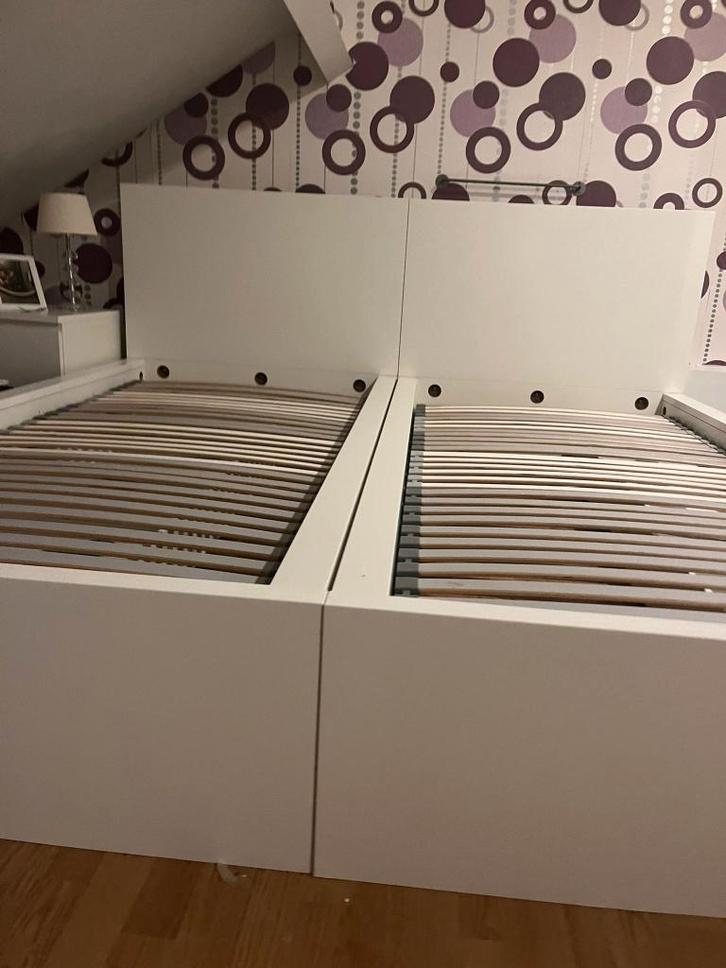 2 lits avec 2 tiroirs + sommiers à lattes, Maison & Meubles, Chambre à coucher | Lits, Comme neuf, Une personne, 90 cm, 200 cm