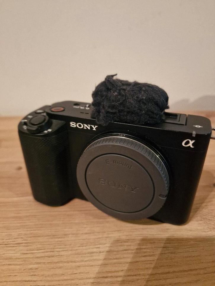 Sony ZV‐E1 — Alleen doos + 4 batterijen, Audio, Tv en Foto, Fotocamera's Digitaal, Gebruikt, Spiegelreflex, Sony, Geen optische zoom