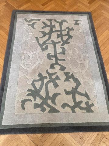 Tapijt beschikbaar voor biedingen