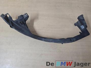 Koplamphouder rechts BMW 1-serie E81 E82 E87 51647120824 beschikbaar voor biedingen