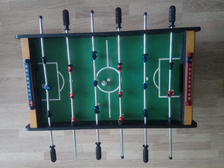 Voetbaltafel, Enfants & Bébés, Jouets | Tables de football, Utilisé, Enlèvement