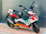 Aprilia SR 50cc   *Nieuwe Staat* met *1.800km*, Fietsen en Brommers, Scooters | Aprilia, Ophalen, Tweetakt, Klasse A (25 km/u)