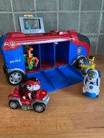 Paw Patrol Mission Cruiser + 3 puppy’s met voertuig, Enlèvement ou Envoi, Comme neuf