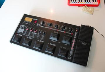 Korg AX3000G beschikbaar voor biedingen