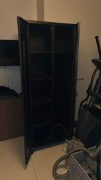 Ijzeren kleerkast - turnkast model, Ophalen of Verzenden