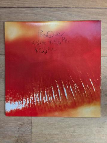 The Cure - Kiss me Kiss me Kiss me beschikbaar voor biedingen