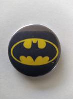 Vintage Button - Speldje - Batman - Zwart-geel - Mooie staat, Verzamelen, Figuurtje, Gebruikt, Ophalen of Verzenden, Button