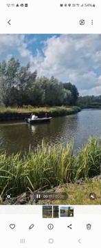 Beau bateau avec un moteur récent., Enlèvement ou Envoi, Essence, Moteur hors-bord