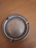 Cendrier en étain, Enlèvement, Utilisé