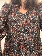 Zomerjurk met bloemenmotief, Kleding | Dames, Maat 38/40 (M), Ophalen of Verzenden, Zo goed als nieuw, Onder de knie
