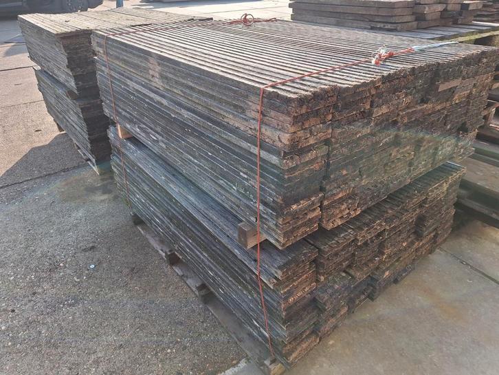 Gebruikte  hardhouten  vlonderplanken  2x14x138cm, Tuin en Terras, Palen, Balken en Planken, Palen, Ophalen