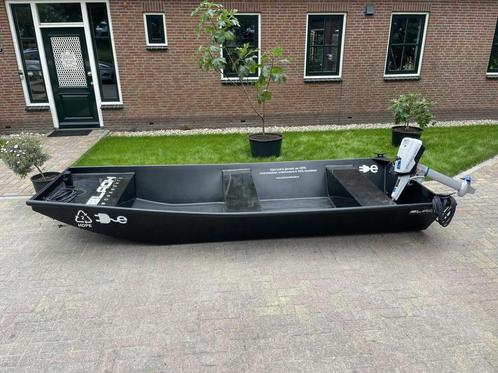 HDPE platbodem 4 meter onverwoestbaar en onderhoudsvrij, Sports nautiques & Bateaux, Bateaux de pêche & à console, Neuf, 3 à 6 mètres