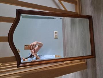 Miroir vintage beschikbaar voor biedingen