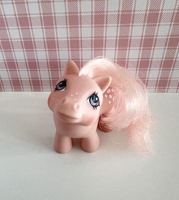 Figurine Mon Petit Poney Bébé Rose (Baby Cotton Candy) G1 beschikbaar voor biedingen