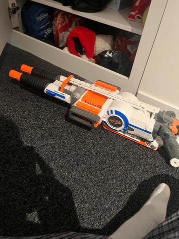 Lot de pistolets nerf beschikbaar voor biedingen