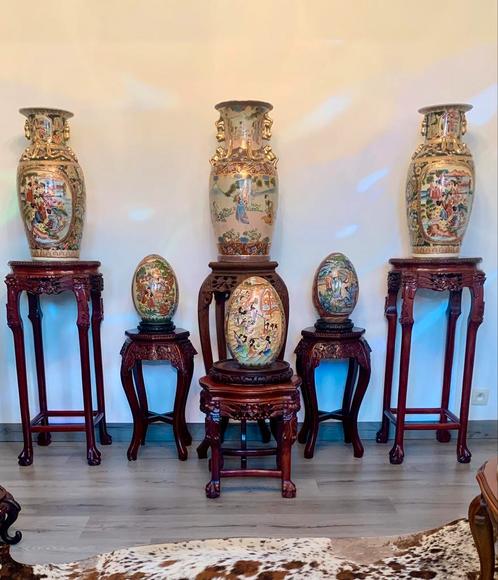 NICELY CHINESE SATSUMA COLLECTION WITH 3 VASES & 3 EGGS, Antiek en Kunst, Antiek | Porselein, Ophalen