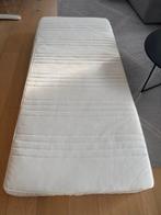 Deux matelas, 90 cm, Tissu, Enlèvement, 200 cm
