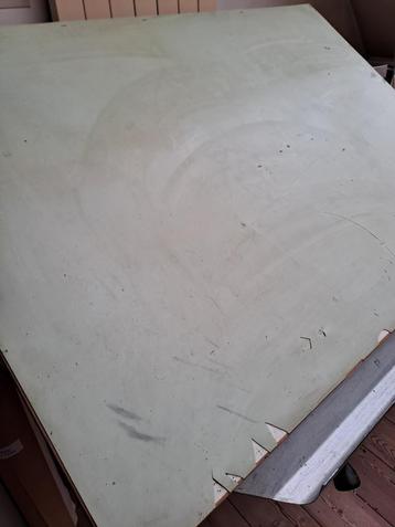 Tekentafel Vintage beschikbaar voor biedingen