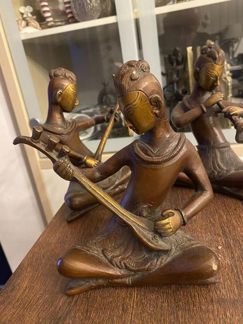 3 SUKHMANI DESIGNS Bronzen beeld Indiase muzikanten, Antiek en Kunst, Antiek | Brons en Koper, Brons, Ophalen of Verzenden