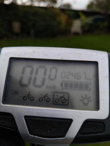 2 goed werkende X-tract elektrische fietsen beschikbaar voor biedingen