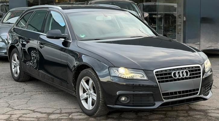 Audi A4 2.0tdi automatique 2012 269.000km courroie ok carnet, Autos, Audi, Entreprise, Achat, A4, ABS, Airbags, Air conditionné