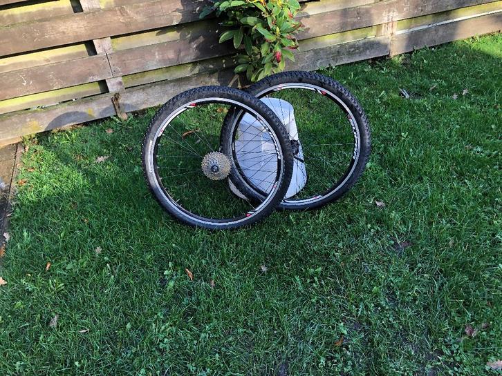 Set Wheels, roue arrière 26 pouces, 9 cassettes, vitesse et, Vélos & Vélomoteurs, Vélos Pièces, Utilisé, VTT, Enlèvement ou Envoi