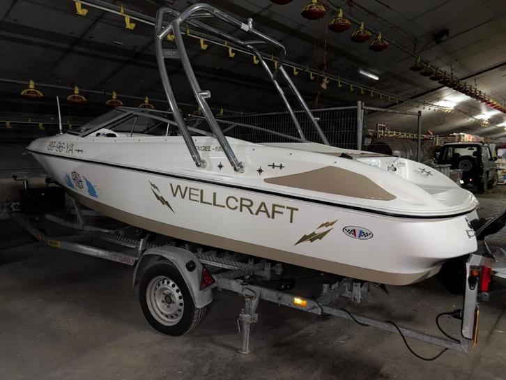 motorboot, Watersport en Boten, Motorboten en Motorjachten, Zo goed als nieuw, Polyester, Benzine, Binnenboordmotor, 50 pk of meer