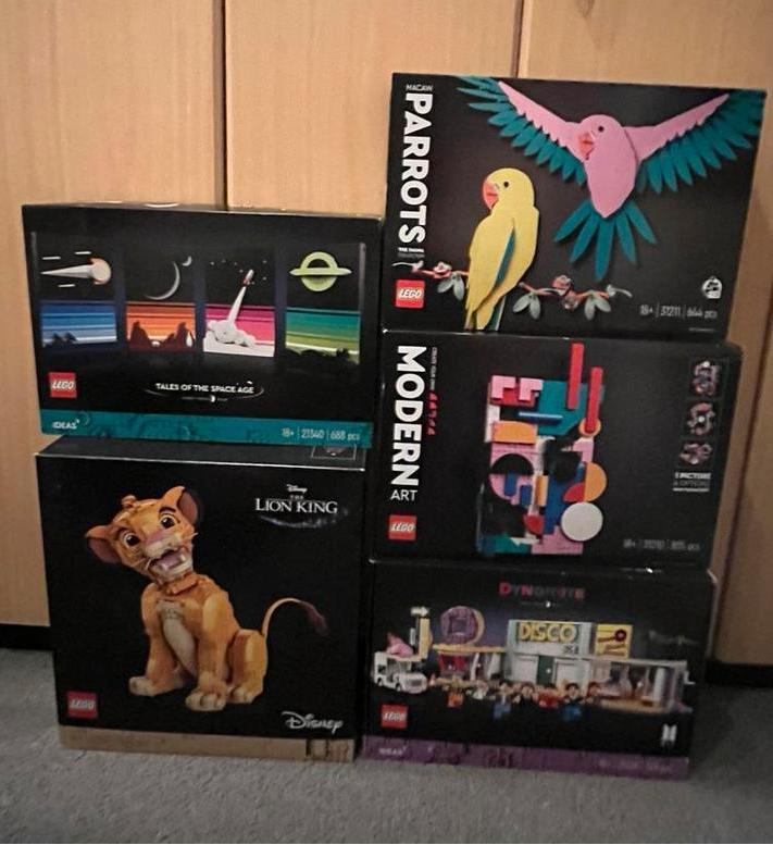 Verschillende lego sets SEALED en SOMMIGE RETIRED zie foto’s, Kinderen en Baby's, Speelgoed | Duplo en Lego, Nieuw, Lego, Complete set