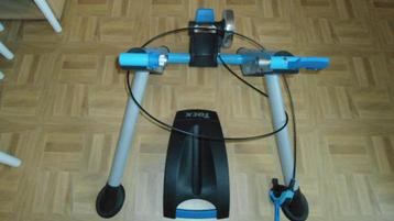 Pour vélo d'appartement beschikbaar voor biedingen