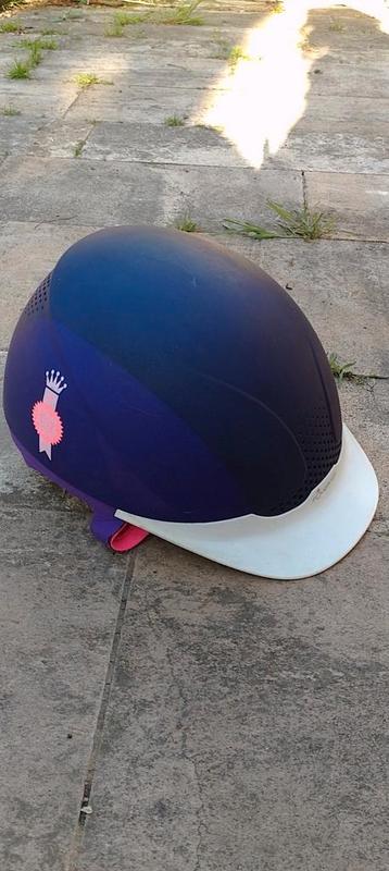 Kinder paardrijhelm beschikbaar voor biedingen