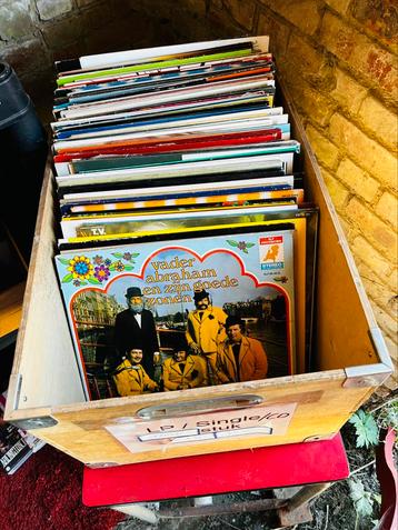 Groot lot lp’s en singles uit te kiezen beschikbaar voor biedingen