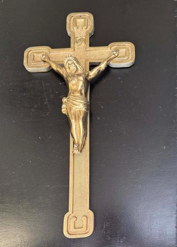 Antiek – klassiek kruisbeeld– in messing H 48 cm - perf. st. beschikbaar voor biedingen
