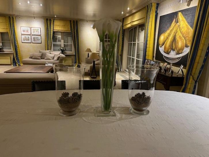 glazen vaas en 2 stolpen, Huis en Inrichting, Woonaccessoires | Vazen, Zo goed als nieuw, Kunststof, Ophalen