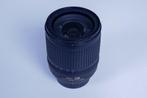 Objectif AF-S Nikon 18-135mm f/3.5-5.6 + Nikon HB-32, Lentille standard, Utilisé, Enlèvement ou Envoi, Zoom