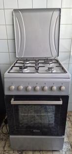 gas kookfornuis goede staat, Elektronische apparatuur, Fornuizen, Ophalen, Warmhoudplaat, 4 kookzones, Zo goed als nieuw