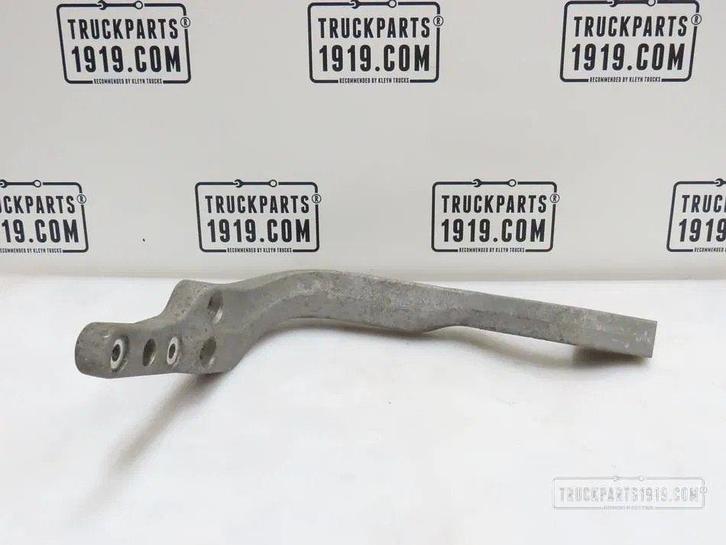 Volvo 21686484 Steun AdBlue tank, Auto-onderdelen, Vrachtwagen-onderdelen, Gebruikt, Ophalen