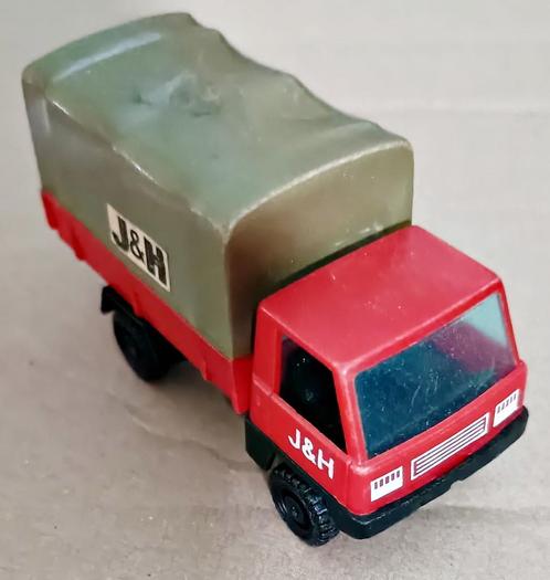 Camion JEAN J & H rouge avec bâche grise, années 70', Collections, Marques automobiles, Motos & Formules 1, Utilisé, Enlèvement ou Envoi