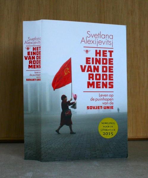 Het einde van de Rode mens. Leven op de puinhopen van de SU., Boeken, Geschiedenis | Nationaal, Zo goed als nieuw, 20e eeuw of later