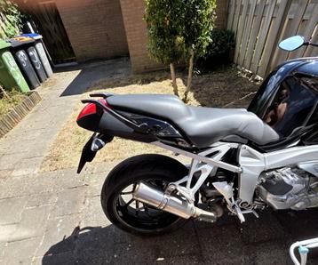 Bmw k1200r sport  2007 beschikbaar voor biedingen