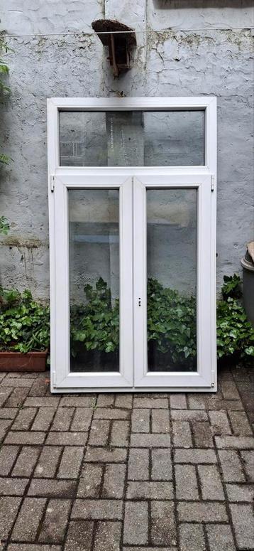 PVC raamwerk wit – dubbel glas – 180 x 103,5 cm, Doe-het-zelf en Bouw, Raamkozijnen en Schuifdeuren, Overige materialen, Raamkozijn