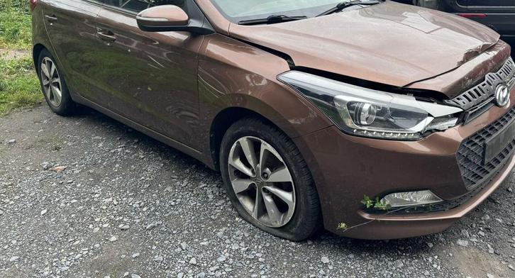 Hyundai i20 1.2Benzine airco 122.000km start en rijd, Auto's, Hyundai, Bedrijf, Te koop, i20, Benzine, Euro 6, Stadsauto, 5 deurs