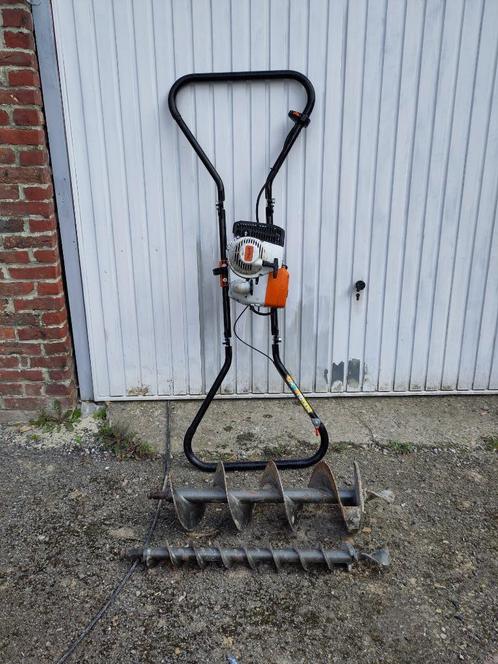 Tarière STIHL BT 360 de 2016 avec deux mèches, Tuin en Terras, Hand-tuingereedschap, Zo goed als nieuw, Grondboor, Ophalen