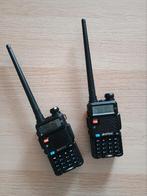 2 Baofeng UV-5R 8W walkietalkies, Nieuw, 15 km of meer, Ophalen of Verzenden, Portofoon of Walkie-talkie