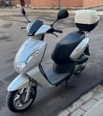 Peugeot Kisbee B klasse 1934 km, Vélos & Vélomoteurs, Scooters | Peugeot, Autres modèles, 49 cm³, Comme neuf, Classe B (45 km/h)