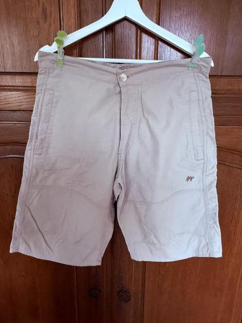 Beige shorts van Quechua voor heren — Maat 42, Kleding | Heren, Broeken en Pantalons, Gedragen, Maat 48/50 (M), Beige, Ophalen of Verzenden